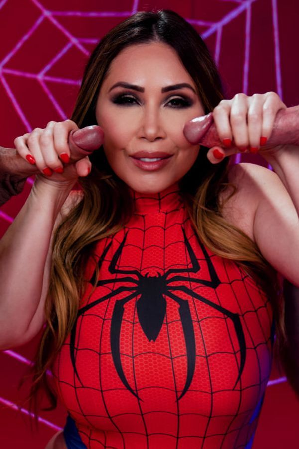 Kianna Dior Halloween SpiderGirl Parody