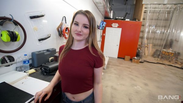 Eliza Eves owes too much for the bill but fucks the mechanic good instead