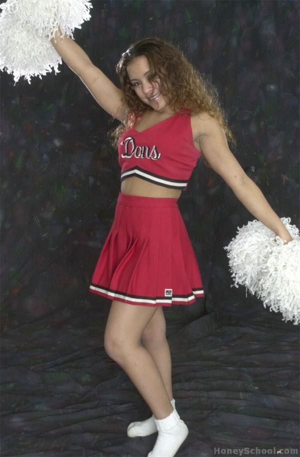 Tabitha Dill Cute Cheerleader