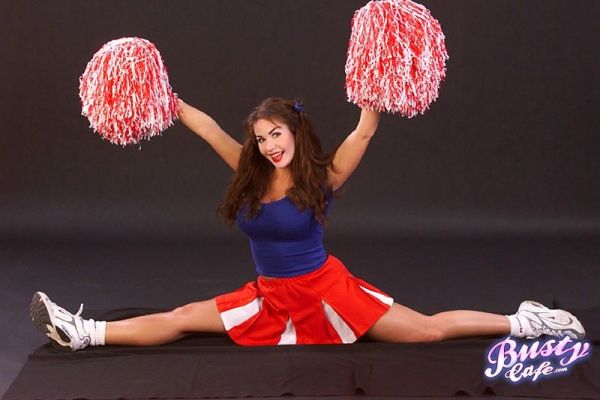 Shannan Leigh Hot Cheerleader