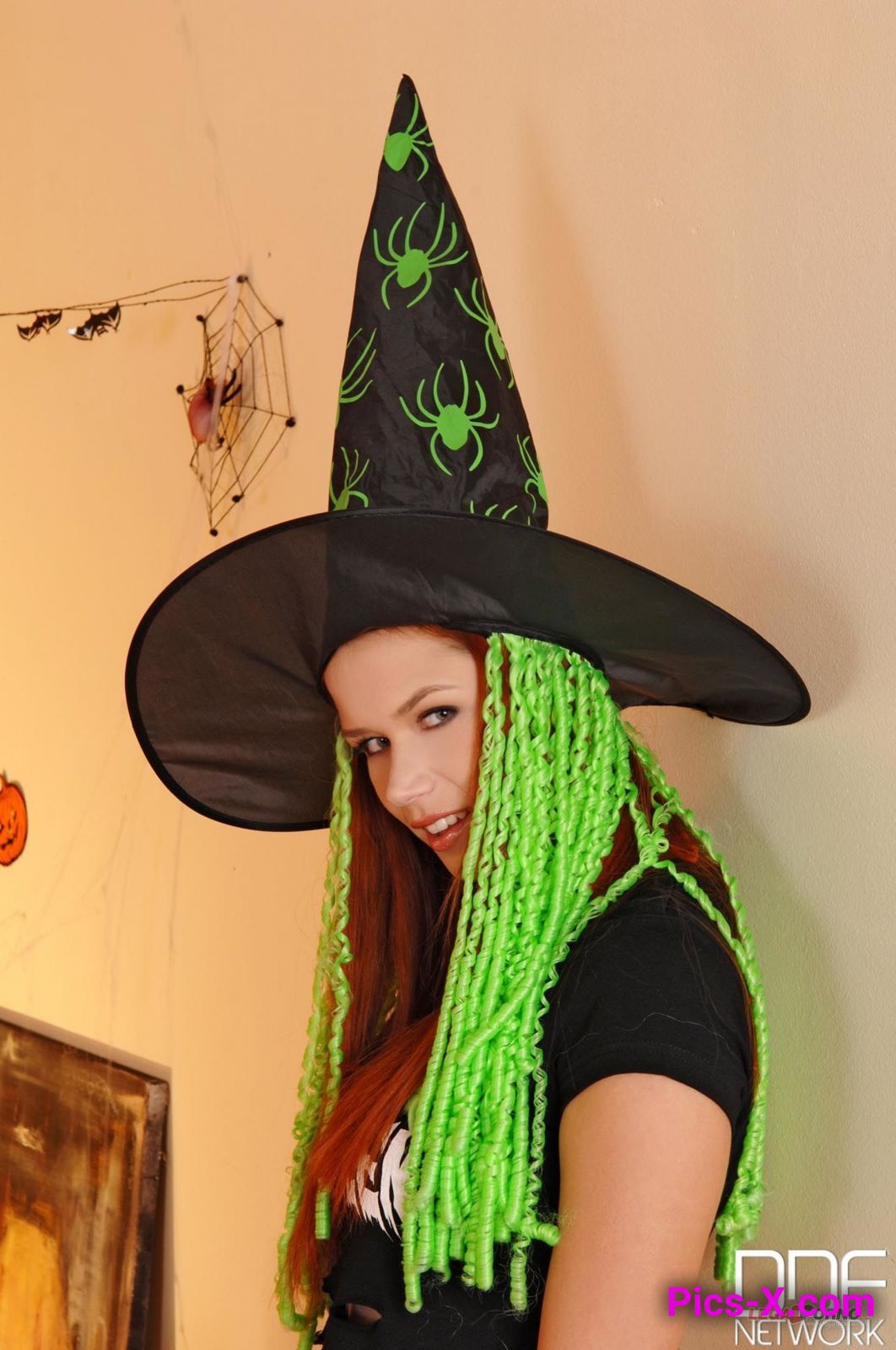 The sexiest witch around! - Porn World - Image 1