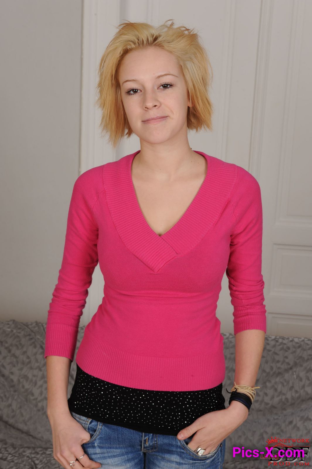Cute Czech chick in shy casting - Porn World - Image 1