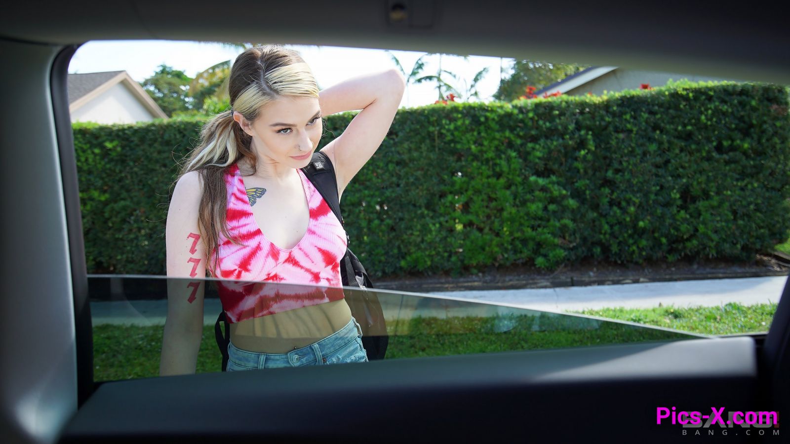 Kimberly Snow gets a ride home from college and a bonus ride on dick - Image 1