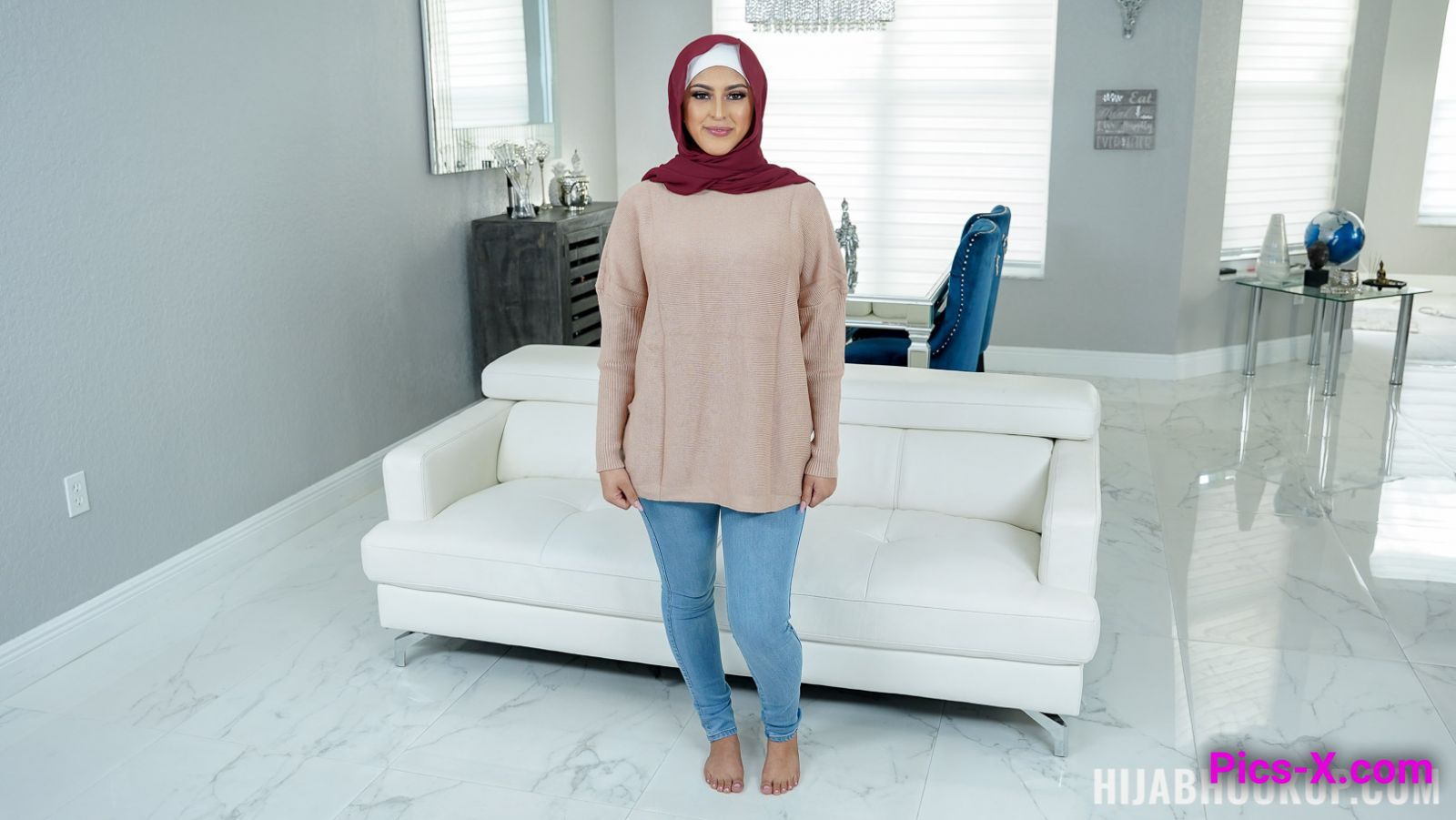 A Quick Learner - Hijab Hookup - Image 1