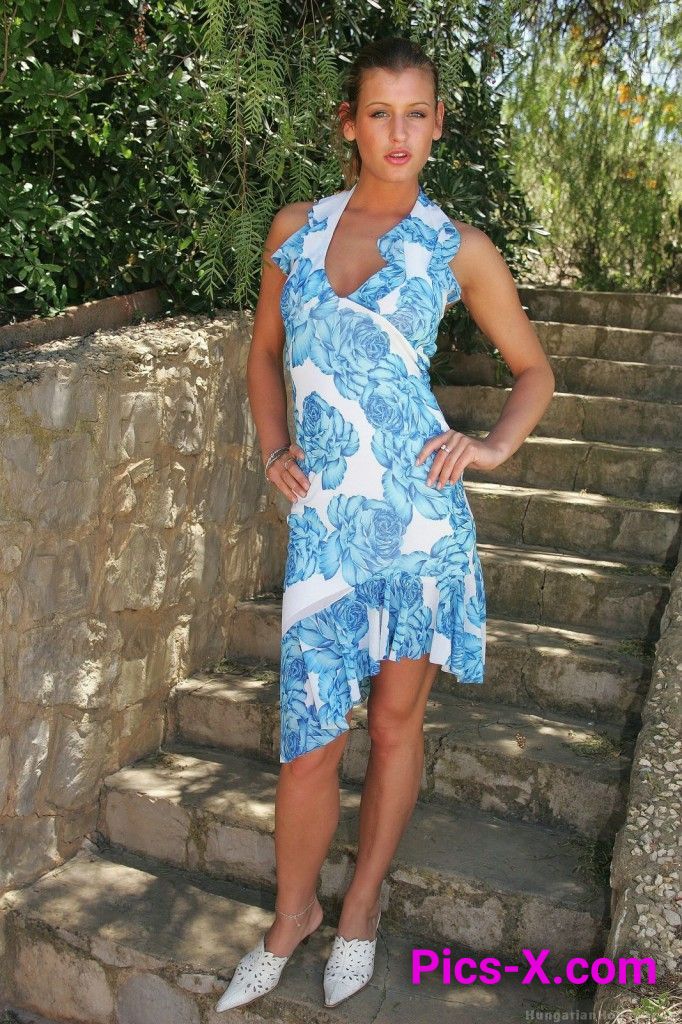 Kristina Blond Summer Dress - Image 1