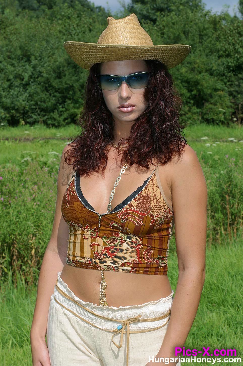 Iveta Rucka Hot Cowgirl - Image 1
